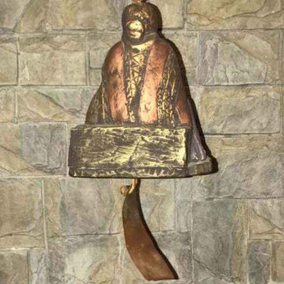 VINTAGE INDIAN WOMAN HANGING BELL WIND CHIMES - Picture 3 of 3